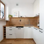 Comfortable Two-bedroom By Renters Apartament *