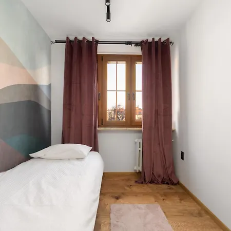 Comfortable Two-bedroom By Renters * Познань