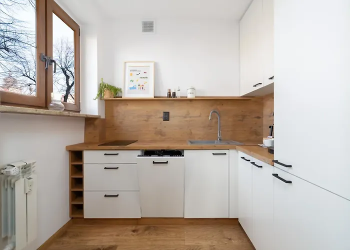 Comfortable Two-bedroom By Renters Apartman *